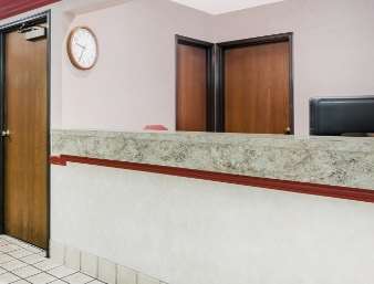 Howard Johnson Inn Nicholasville/Lexington Интерьер фото